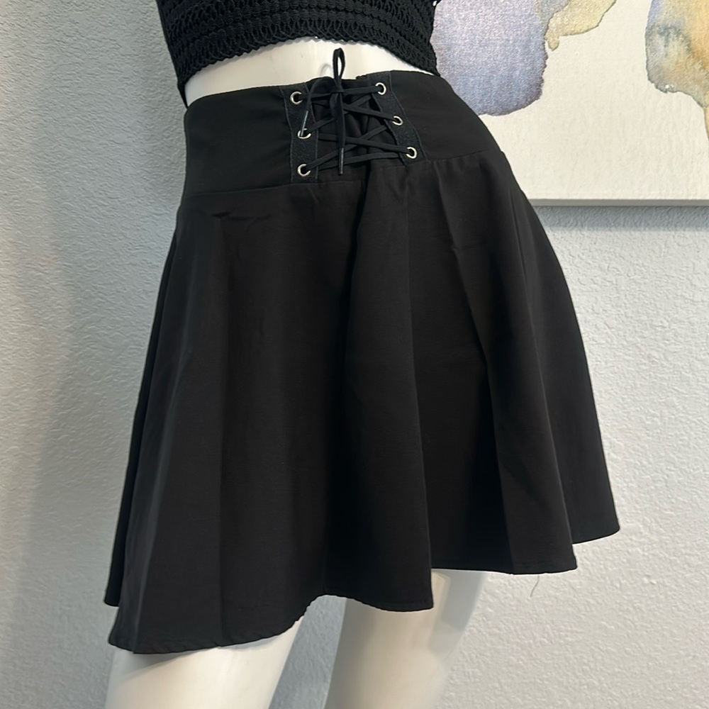 Women Summer Lace-Up Black Tutu-Skirt - Picture 2 of 7